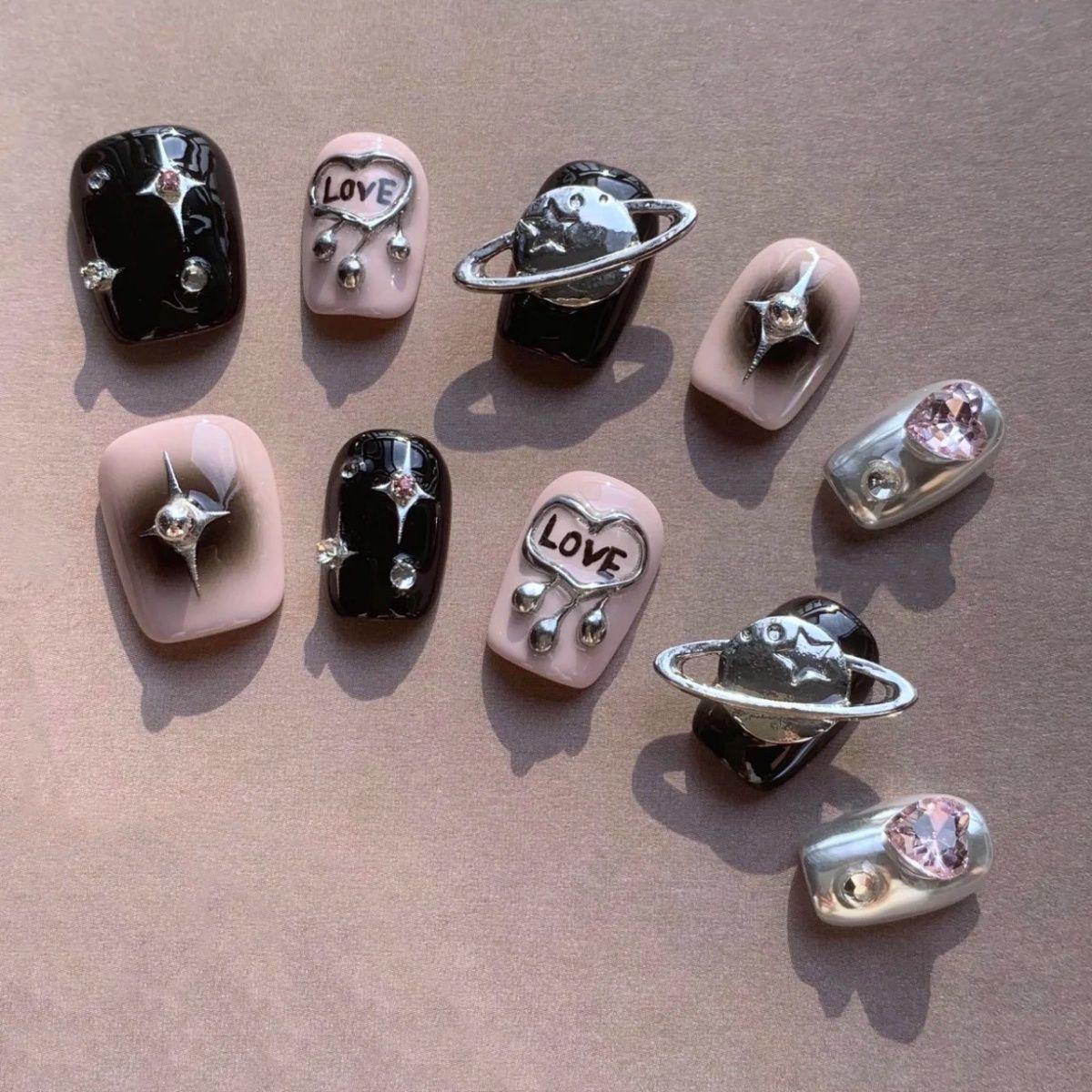 

Знімні наклейки для нігтів Yiyiwu – солодкі та круті накладні наклейки для нігтів, які можна носити