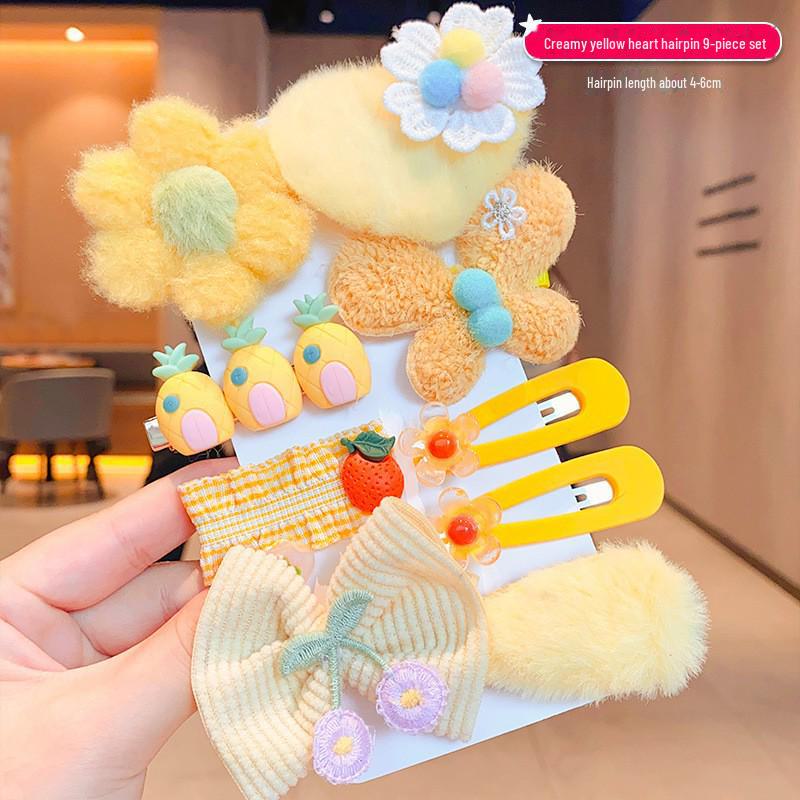 Autumn & Winter Plush Bear Hair Accessories: Cute Milk Coffee Wool Flower Butterfly Hairpin for Children