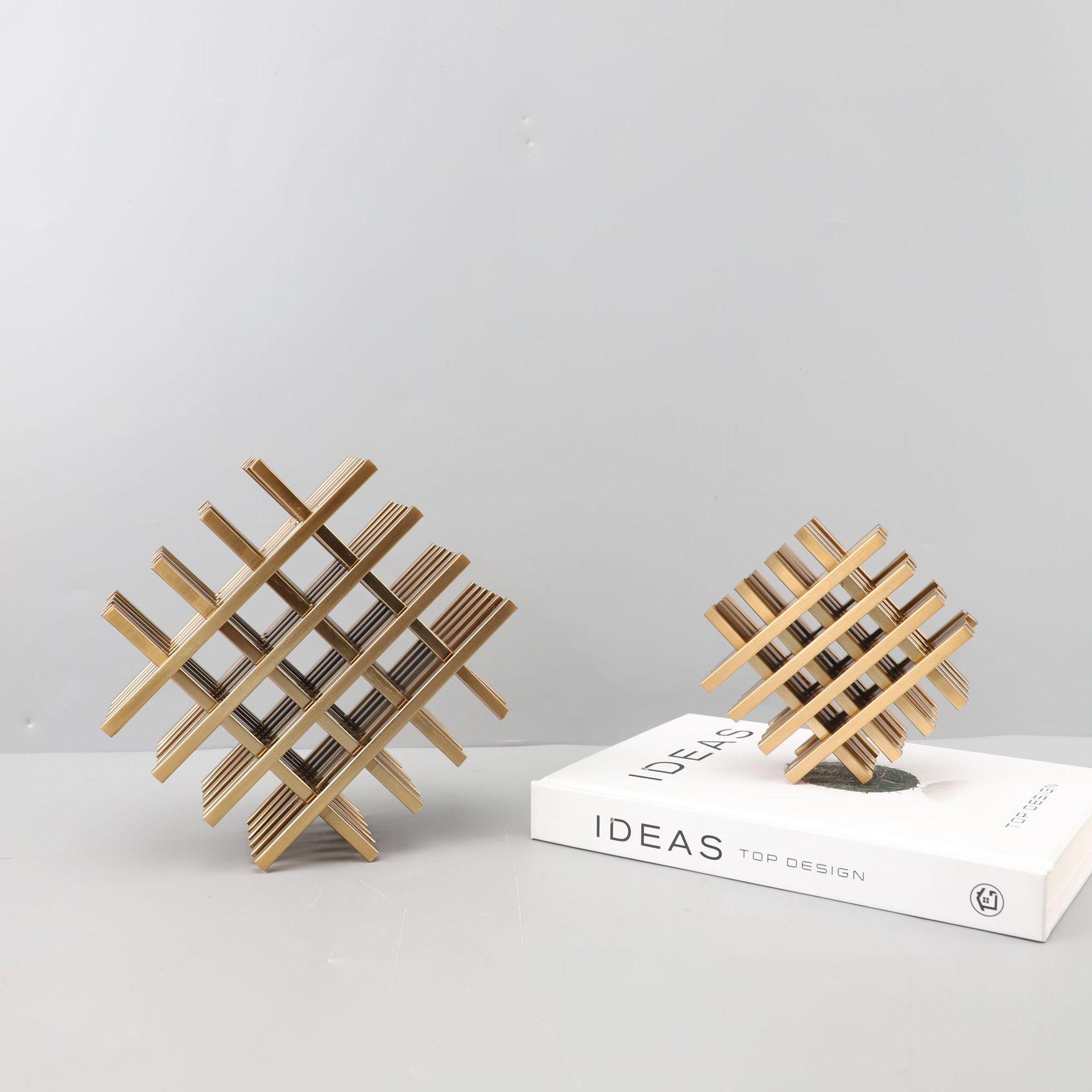 

Geometric Metal Tic-Tac-Toe Ornament: Wine Cabinet, Coffee Table, or Office Decor Small 9x9x6 cm