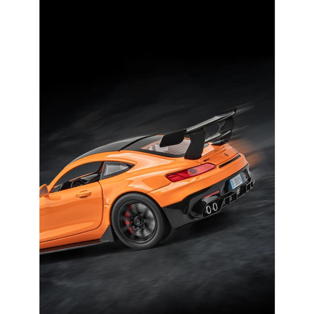 1/24 Benz GTR Alloy Model Car Toy Diecasts Casting Sound and Light Car Toys for Children Vehicle