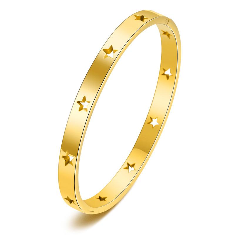 New Style Hollow Star All-over Titanium Steel Bracelet for Women, Fashionable, Fresh, Simple and Versatile