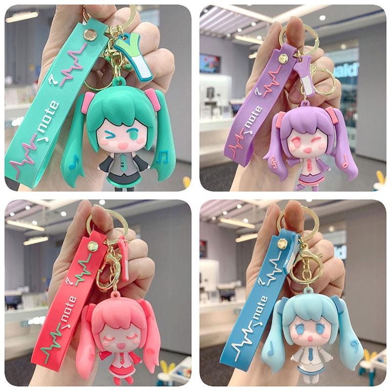 Hatsune Miku Keychain Anime Figure Pendant Keybuckle