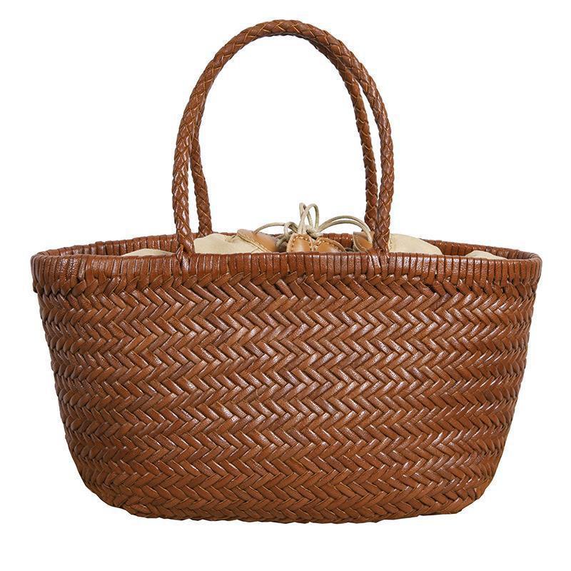 Yi Jinyuan French Vegetable Basket Bag Cowhide Hand-woven Women's Photo Minority Authentic Leather Seaside Vacation Handbag