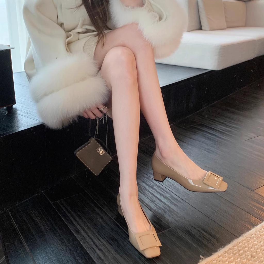 Ganze Rindsleder 2025 Herbst neu Traubenmutter klassisches Leder quadratische Schnalle Pendler dicker Absatz eckige Zehenpartie Temperament High Heel Einzelne Schuhe