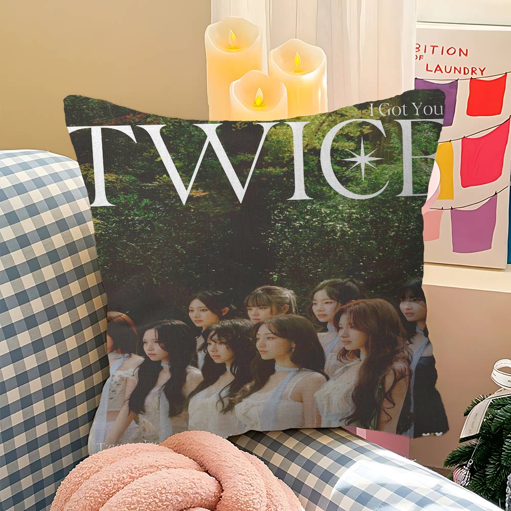 Kpop T-Twice Kudde Gåva Hemmakontor Dekoration Sovrum Soffa Bil Kuddfodral Fodral 45x45
