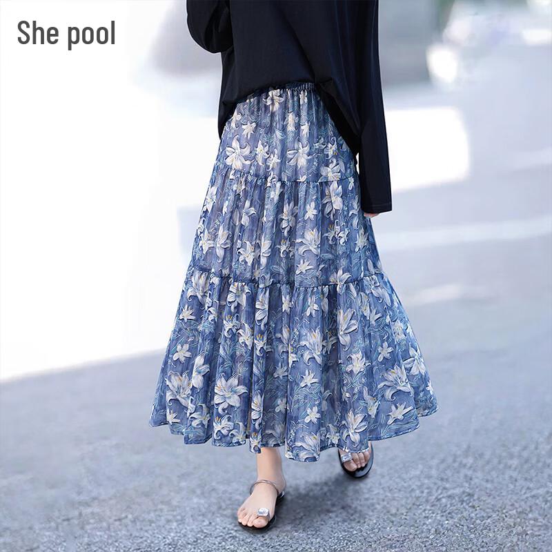 

Женская элегантная расклешенная юбка-миди с цветочным принтом One Size