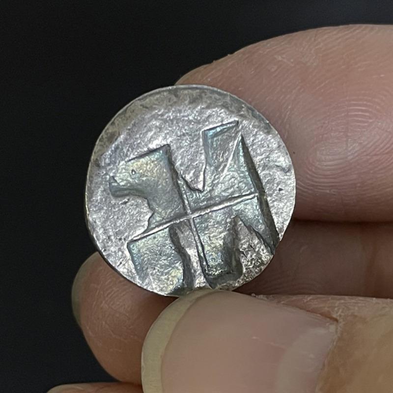 Antike griechische Mythologie Schlangenhaarige Hexe Medusa Metallabzeichen Handwerk Münze Ornament Geschenk Kopie