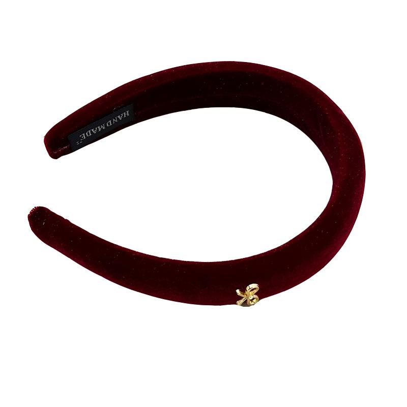 Korean autumn winter atmosphere headband women's new high cranial top velvet headband high sense retro hair accessories