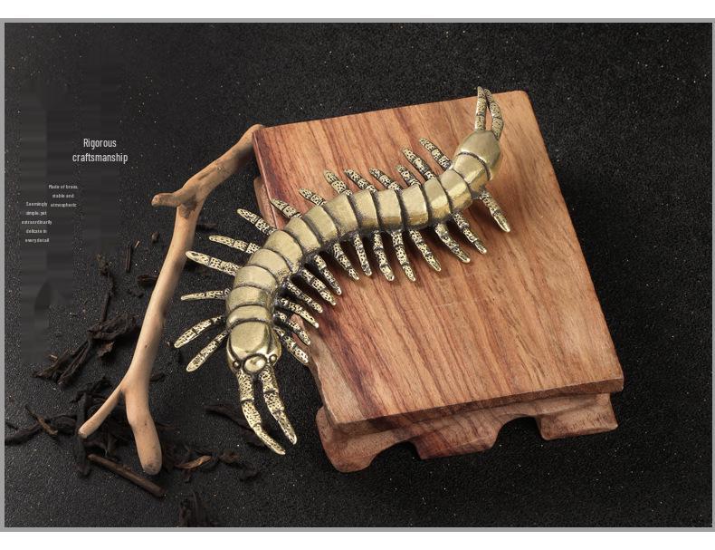 Antique Replica Chinese Centipede Brass Sculpture: Solid Copper Hundred-Legged Worm Tea Pet Handicraft
