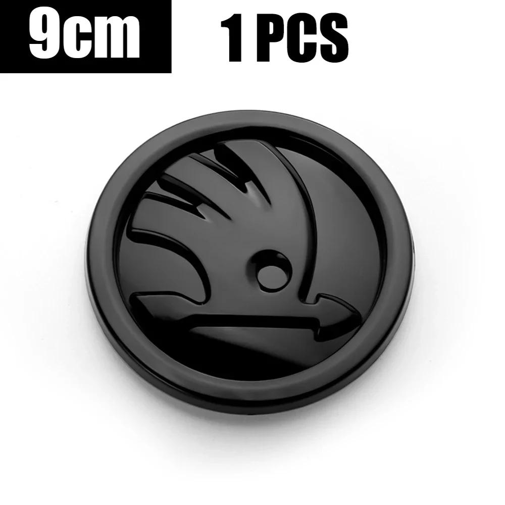 Samolepka na auto 2025 Nové 8/9/10cm Znak z uhlíkových vláken Emblem na přední kapotu auta Samolepka s logem na zadní kufr Pro Skoda Octavia Karoq Skoda S V