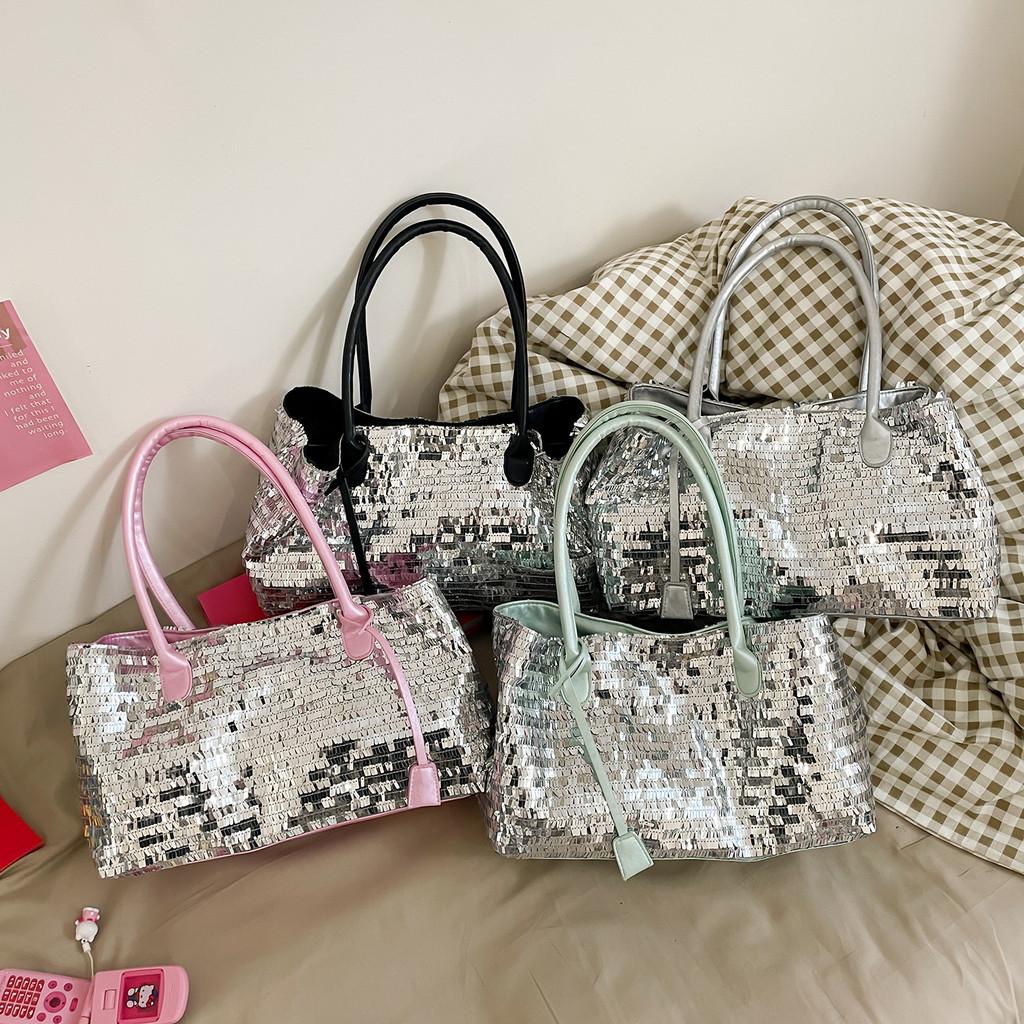 Minimalist Bag For Women With Sequin Details And Magnetic Closure For Daily Use