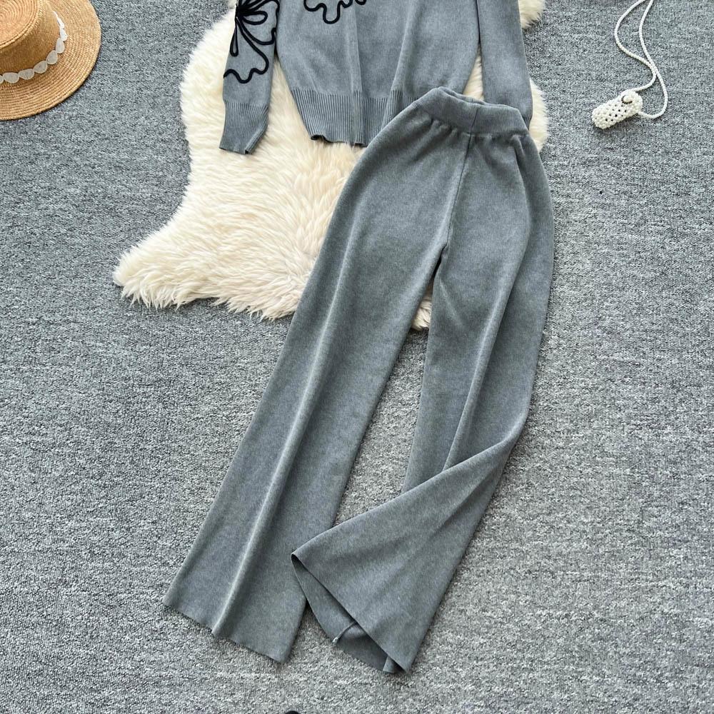 Herbst Winter Damen Blumenstickerei Strickpullover Hose Zweiteiler Langarm Pullover Oberteile und Weitbein Hose Trainingsanzug