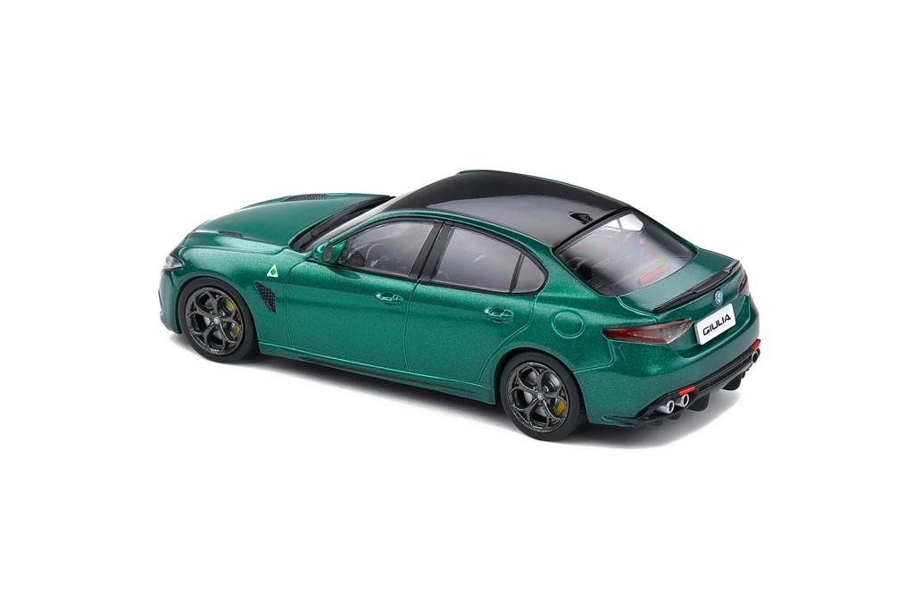 Solido Alfa Romeo Giulia Quadrifoglio 2016 Grønn Solido GIULIA QUADRIFOGLIO 1/43 [Vare]
