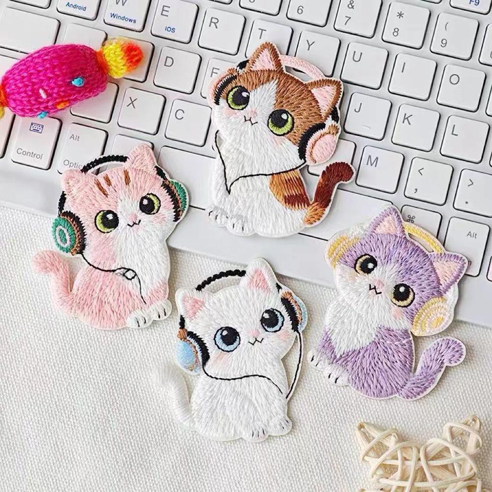 4 Pcs Mixed Cute Cartoon Cat With Headphones Embroidered Patches Iron On Decorative Applique