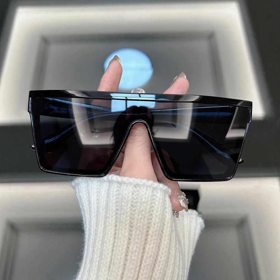 Unisex Modische Retro Quadratische Sonnenbrille, Punk-Stil Personalisierter Rahmen, Trendige Sonnenschutz-Sonnenbrille.