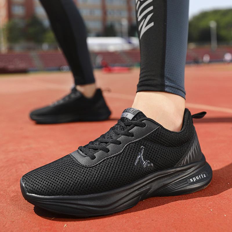 

Putian genuine high-quality running shoes men s summer new soft-soled lightweight sports and leisure shoes breathable mesh shoes 45 черный серый