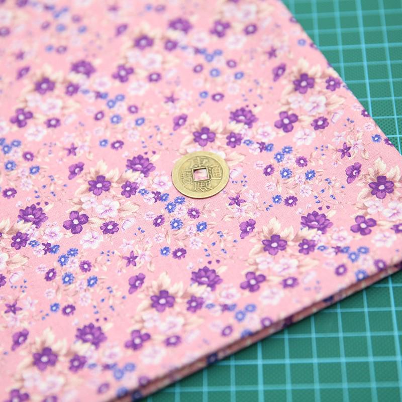 Schlichtes blaues Sticktuch aus Baumwolle und Leinen für DIY und handgefertigtes Patchwork