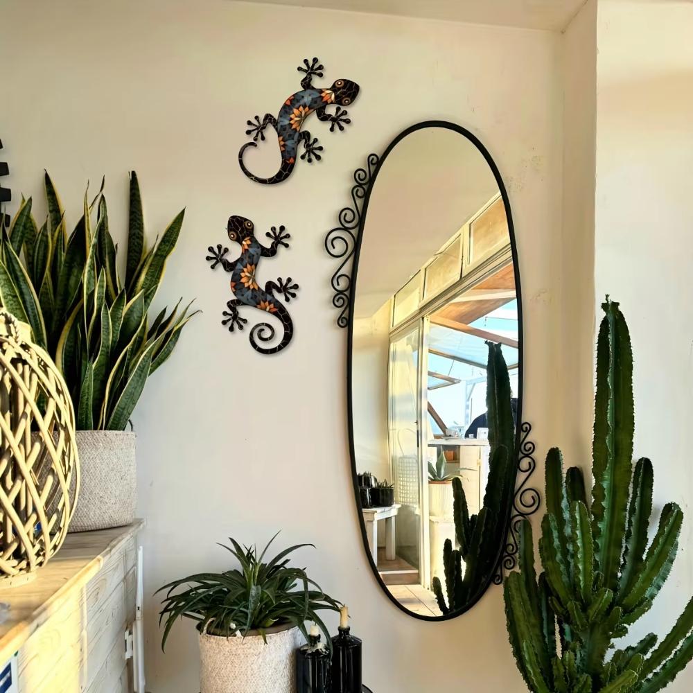 Charming Metal Gecko Wall Decor - 2pcs, 11.8" Iron Lizards for Indoor & Outdoor Garden, Patio, and Fence Make Your Home Unique