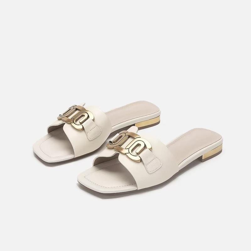 Slippers women's summer outer wear flat bottom new models new square head word
