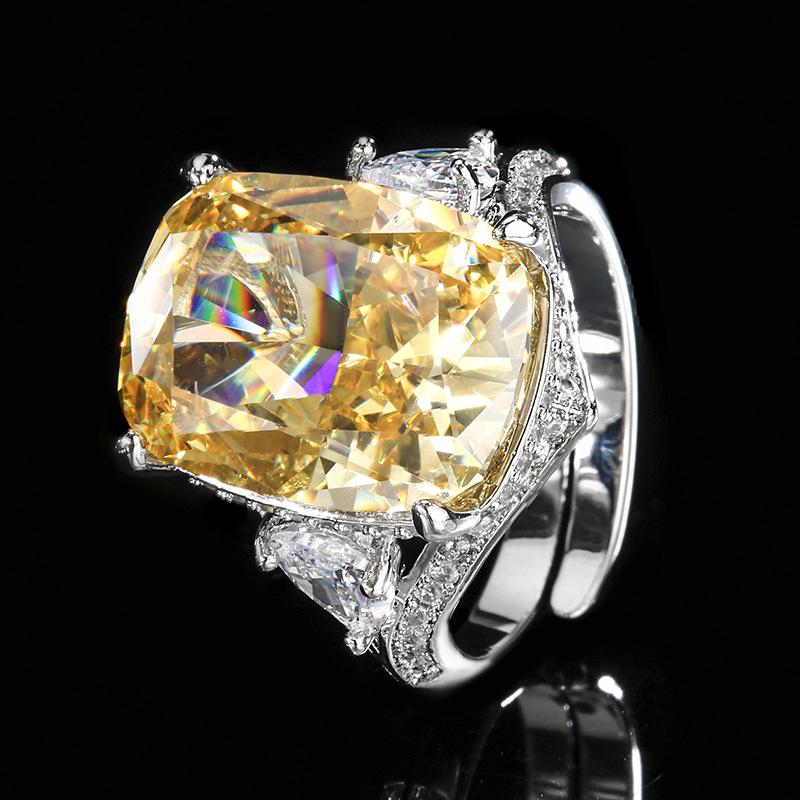 

Осенне-зимние украшения Медное основание Позолоченное Высокоуглеродистый бриллиант Ледяной цветок Квадратный бриллиант Медная инкрустация Кольцо легкой роскоши Женское 12 * 16