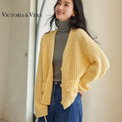 Topuri – Cardigane pentru femei