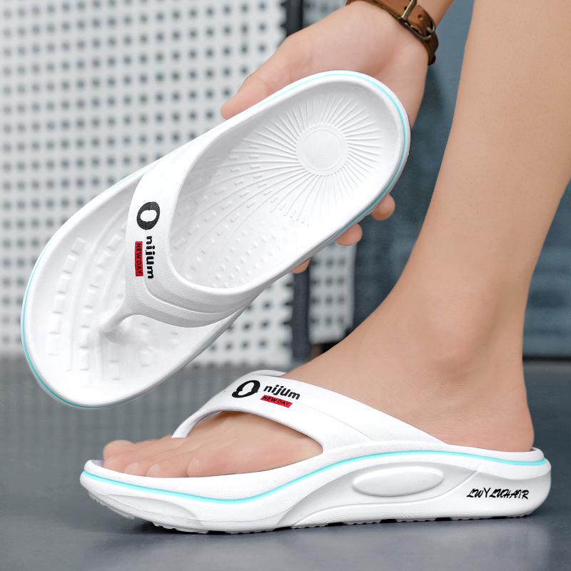Trendige rutschfeste Flip-Flops für Herren: Neuer Stil Dicke Sohle Outdoor Sport Strand Sandalen