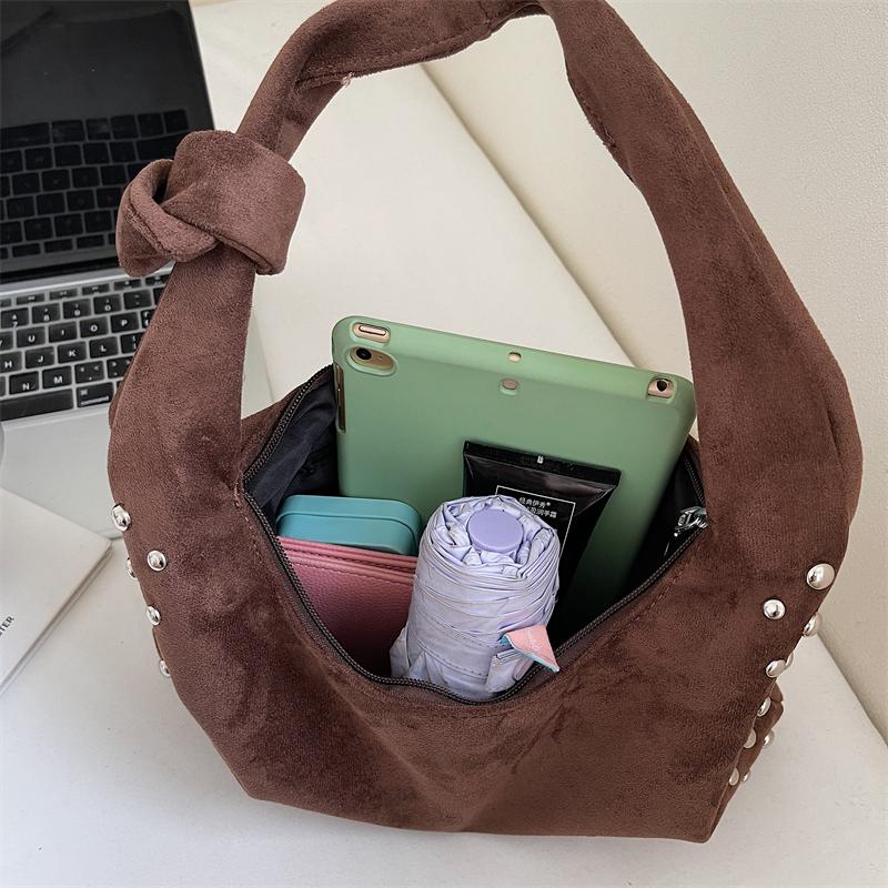 Rivet Faux Suede Shopping Shoulder Bag For Women 2025 Winter Retro Single Crossbody Bags Underarm Dumpling Sweet Tote Bags