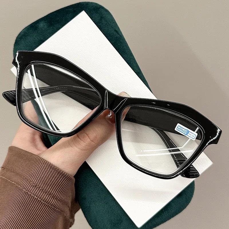 Personalized Cat Eye Reading Glasses Retro Clear Lens Presbyopia Blue Light Blocking Eye Protection for Men Women