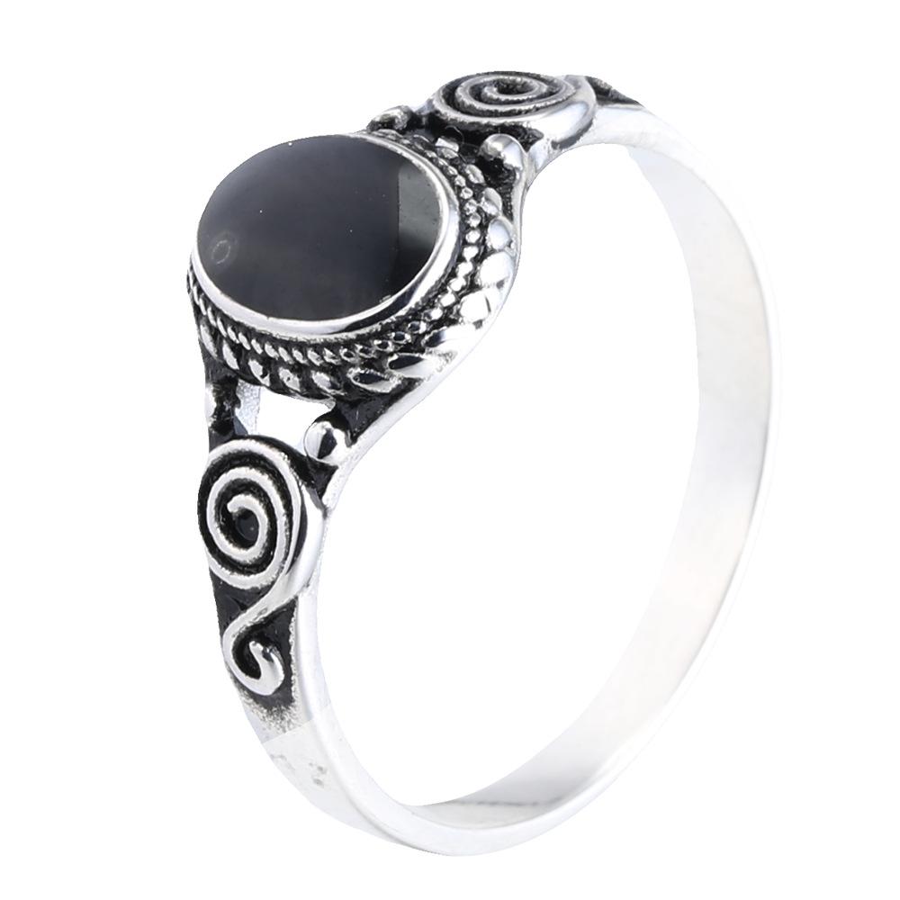 

European American Personality Vintage Hollow Gem Titanium Steel Ring Unisex Fashion Retro Charm Finger Ring Daily Party Jewelry Gift No. 7