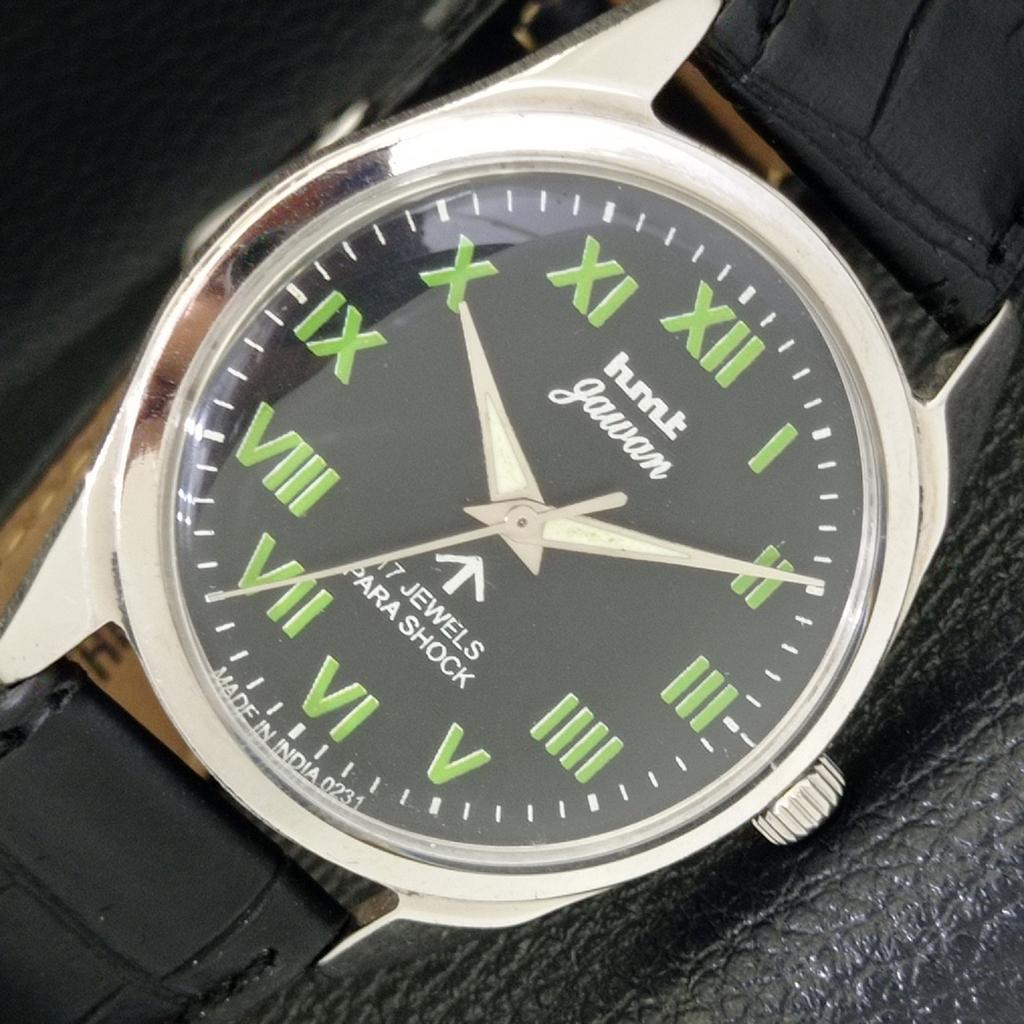 

HMT JAWAN HAND-WINDING INDIAN MENS BLACK COLOR DIAL WATCH a431061-2 R105-a431061