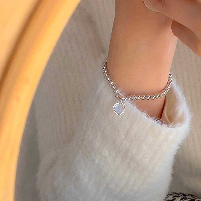 2023 New designedMoonstone Heart Bracelet for Women Metal Beads Silver Chain Bangle Fashion Accessories Jewelry