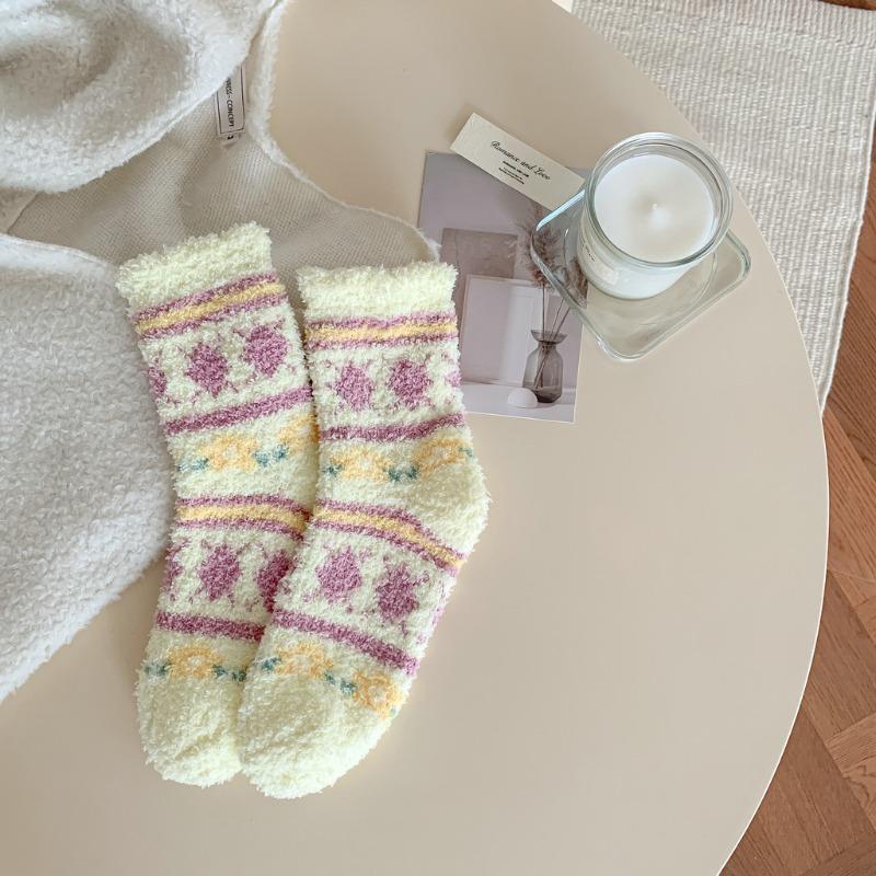 Autumn and Winter Coral Fleece Stockings - Children's Floor Stockings - Winter Thick and Warm Comfortable Home Use Postpartum Stockings