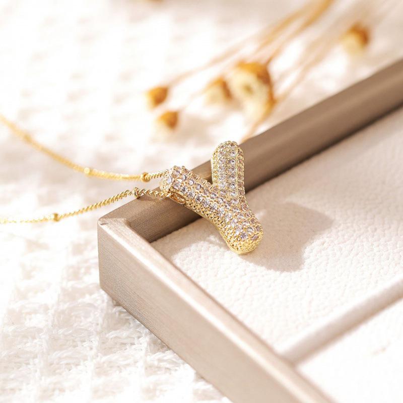 26-Letter Alphabet Pendant Necklace with Copper Clavicle Chain and Micro-Inlaid Zircon