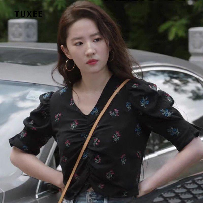 

Tuxee Lost Romance Liu Yifei Same Style Black Shirt Embroider Puff Sleeves Short Tops French Style Shirt Black Tops S