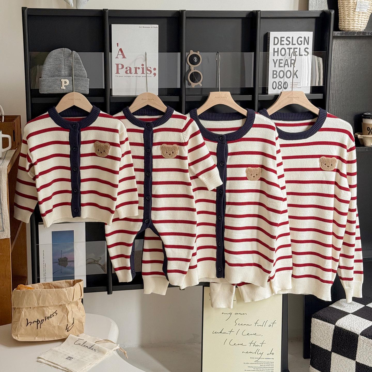 Autumn & Winter Knitted Romper for Babies - Cozy Long Sleeve Sweater for Infants, Ideal for Crawling and Outings Top Size 130