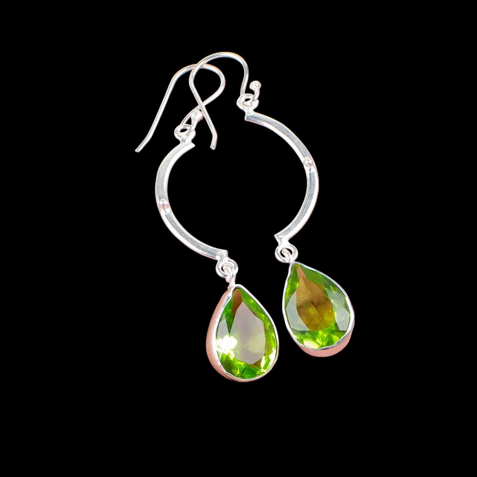 

Хризолит Драгоценный Камень 925 Стерлинговое Серебро Ювелирные Изделия Ручной Работы Серьги-Подвески 2,60 EE-43-4