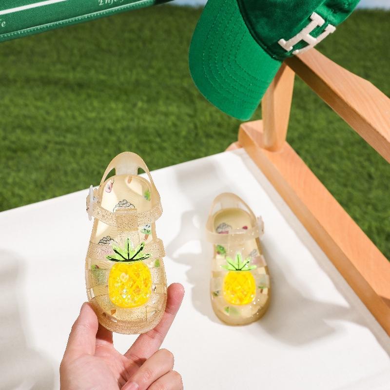 Mode Mädchensandalen Sommer Neuer Stil Jungenschuhe Rutschfest Kindersandalen Weichsohlige Mädchenschuhe Minimalistischer Baby-Kristallschuh