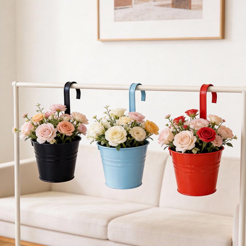 Hanging Tin Flower Pot with Detachable Hook for Courtyard or Fence