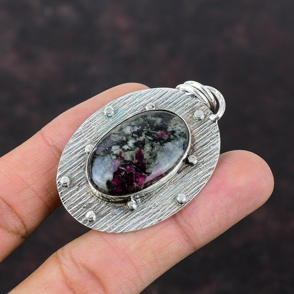 Eudialyt Hänge Toppkvalitet Ädelsten Smycken 925 Sterling Silver Hänge Handgjorda Smycken Etniskt Hänge Vackra Smycken Gåva Till Vän