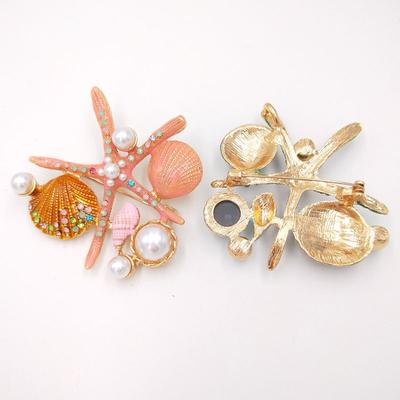 Broches y joyería para el cuerpo