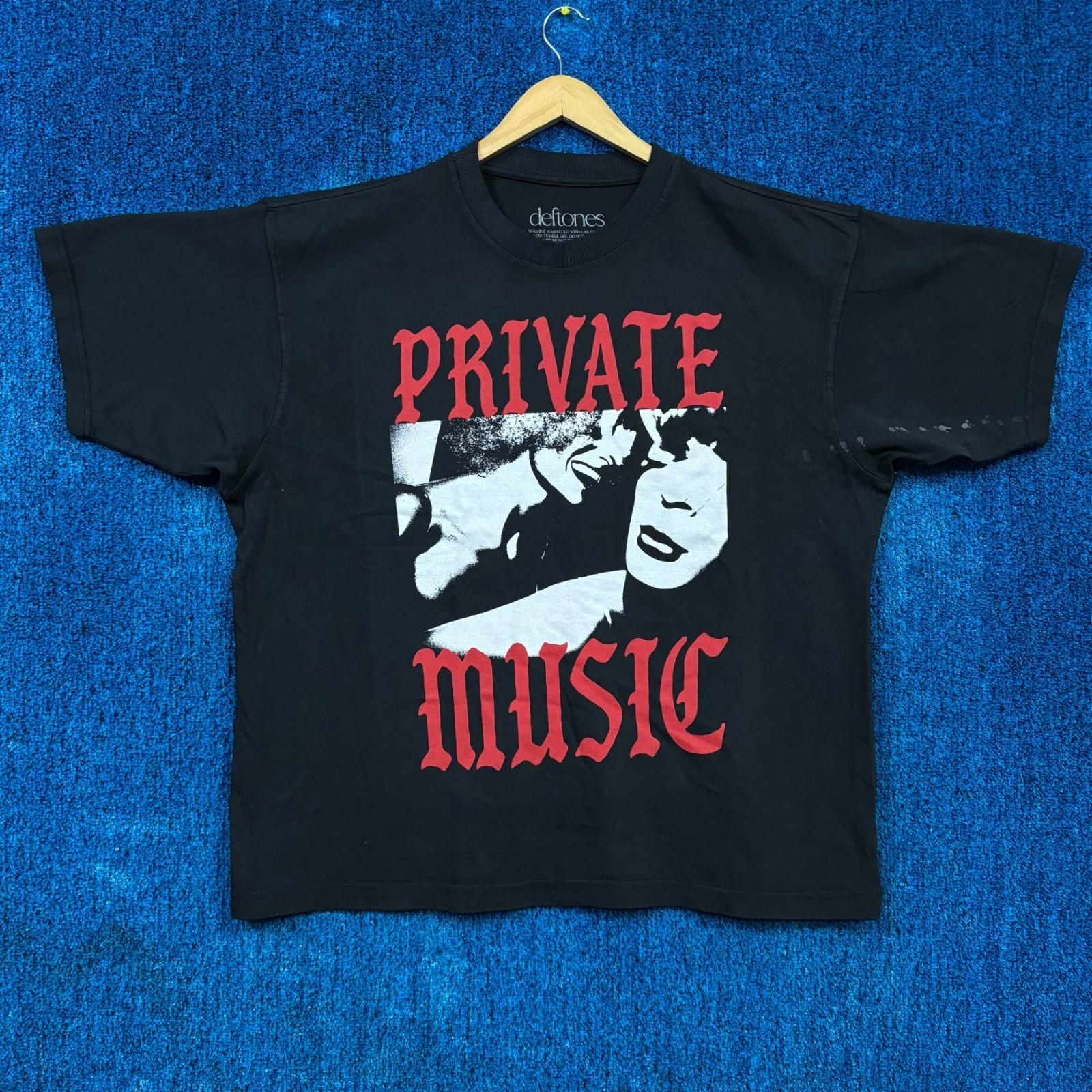 Deftones Private Music Rock T-Shirt Size Extra Large Unisex T-Shirt M