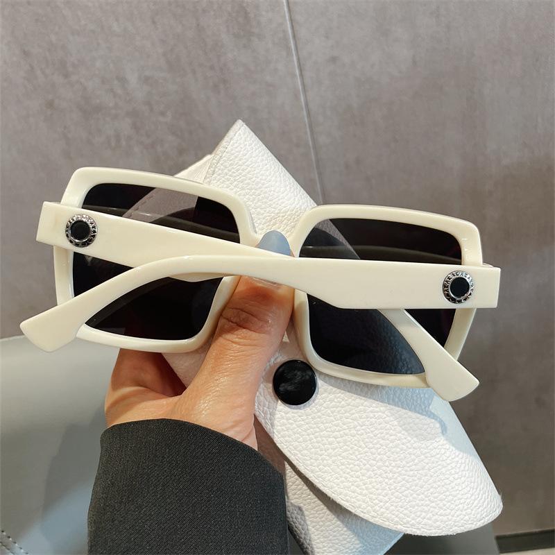 High-definition polarized glasses TR Large-frame sunglasses for women, UV protection, slimming effect for round faces, suitable for driving, high-end