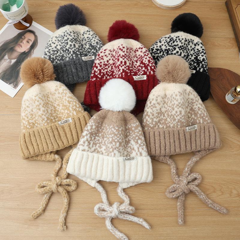 Korean Version of Autumn and Winter Hat for Women's Big Head Circumference Showing Face Small Bag Head Hat Ear Protection Warm Knit Hat Plus Fuzzy Hat