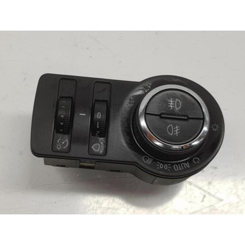 Head Light Switch, Headlight Fog Lamp Control Switch Button for Cruze J300 J305 J308 1.4 1.6 13301749