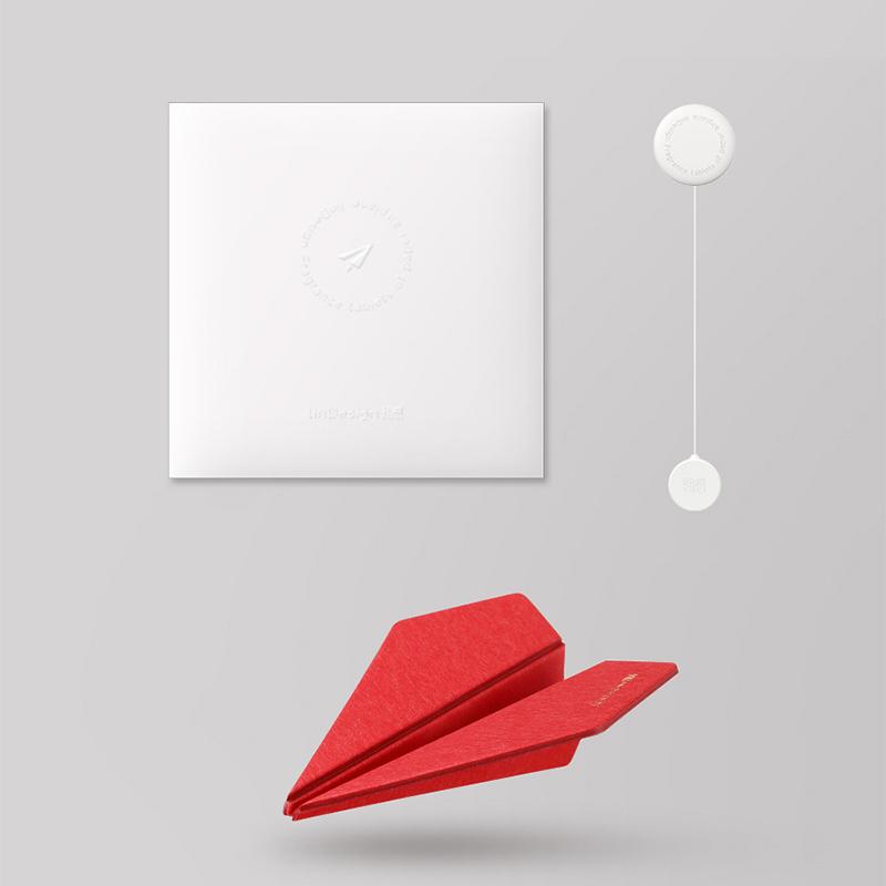 Paper Airplane Car Rearview Mirror Charm Pendant Interior Decoration Novelty Funny Car Aromatherapy Diffuser Auto Accessories
