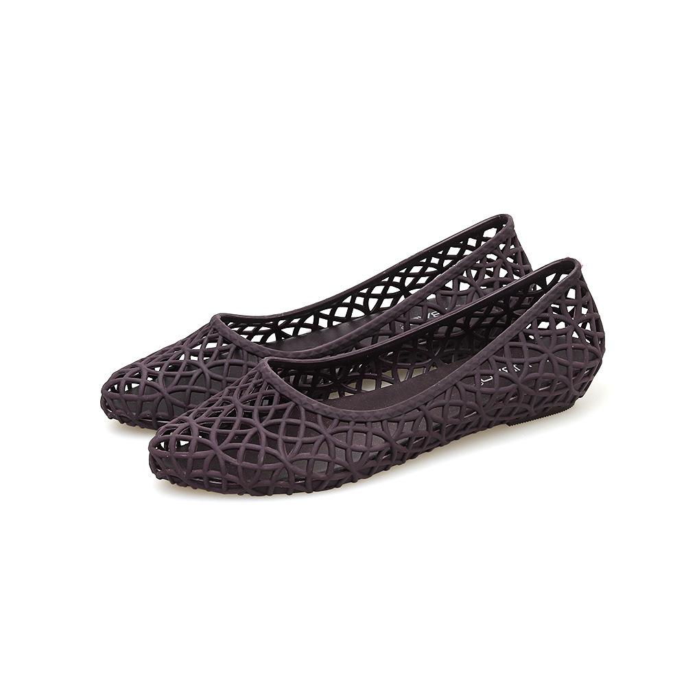 Fashion Sandals Women's Summer Flat 2025 New Versatile Work Shoes Hollow Non-slip Beach Shoes