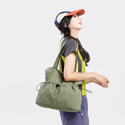 New Pleated Shoulder Bag Large-capacity Handbag College Student Class Simple Fashion Leisure Commuter Tote Bag Women