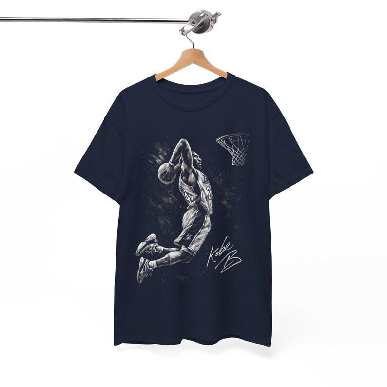 2026 Summer Fashion Trendy Tee Unisex Tshirt Vintage Kobe Bryant Monochrome 2026 - Apparel Outfit Basketball Merch Hip Hop Streetwear Oversized Tshirt