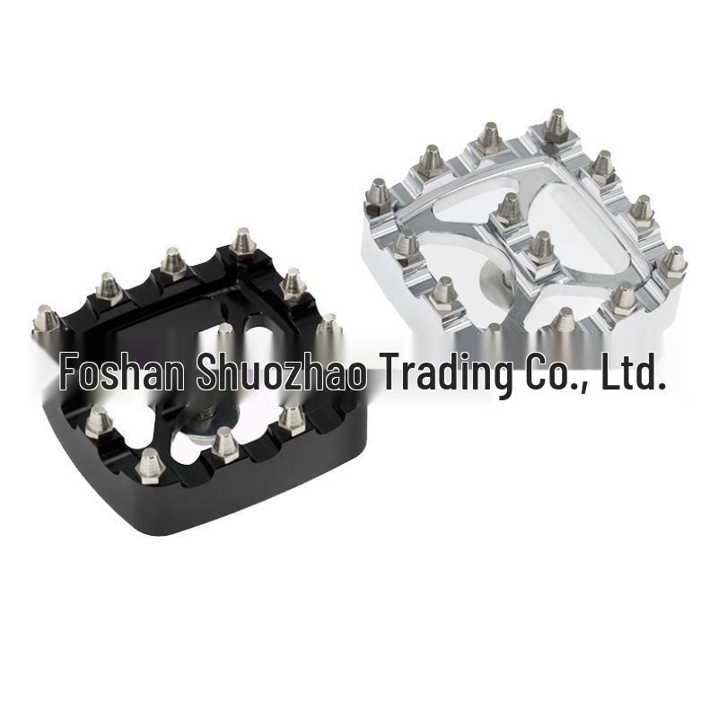 45° Stair-Type Foot Pegs for Harley 883 Dyna Softail Motorcycles