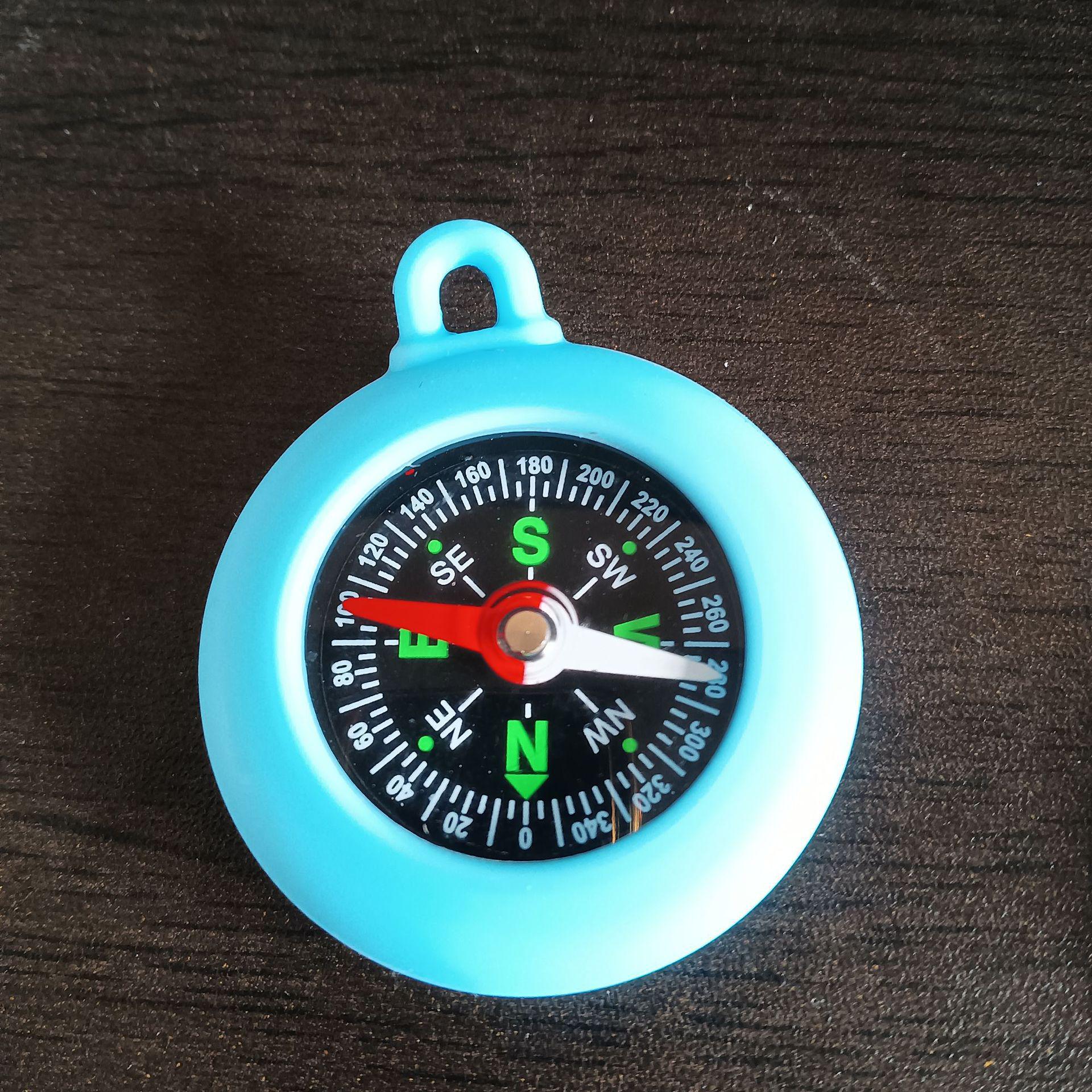 Silicone Carabiner Compass with Hanging Buckle for Outdoor Use